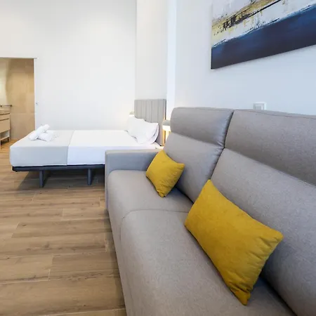 Apartment Les Arts Plaza By Concept Flats *